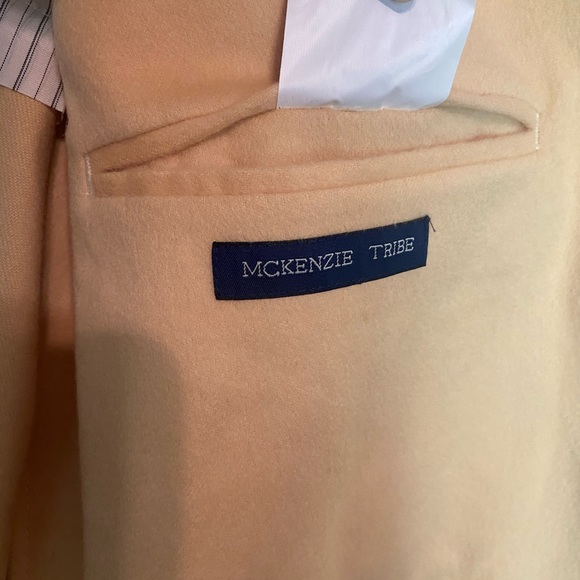 NWT Men’s McKenzie Tribe Yellow Blazer - Picture 6 of 7
